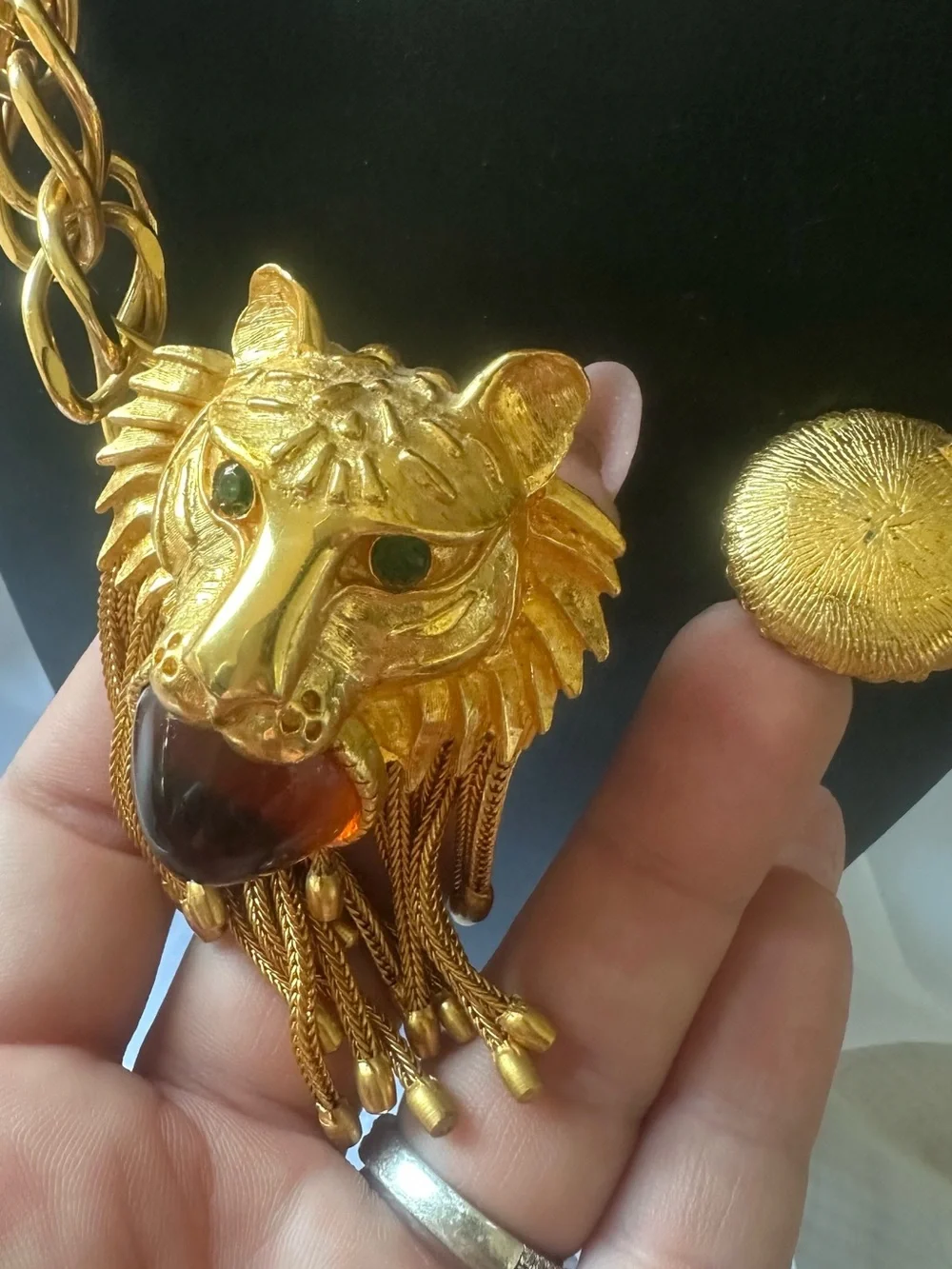 Vintage Pauline Rader Gold Lion Head Statement Belt
